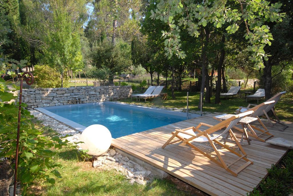 Les Pierres Sauvages Bed and Breakfast Besse-sur-Issole Buitenkant foto