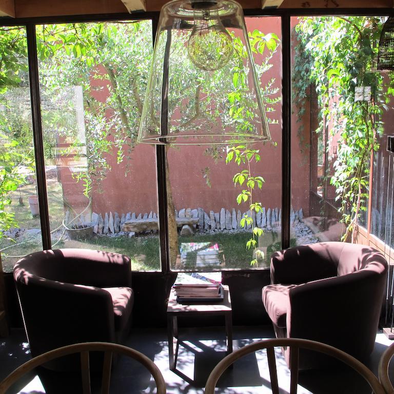 Les Pierres Sauvages Bed and Breakfast Besse-sur-Issole Buitenkant foto